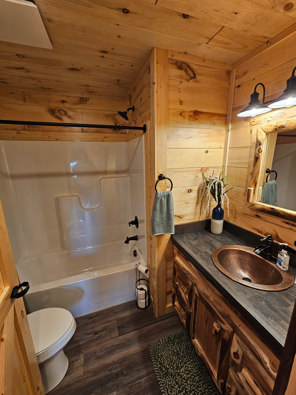 APPALACHIAN CABIN  (Shipping and Set up based on the location of your state)