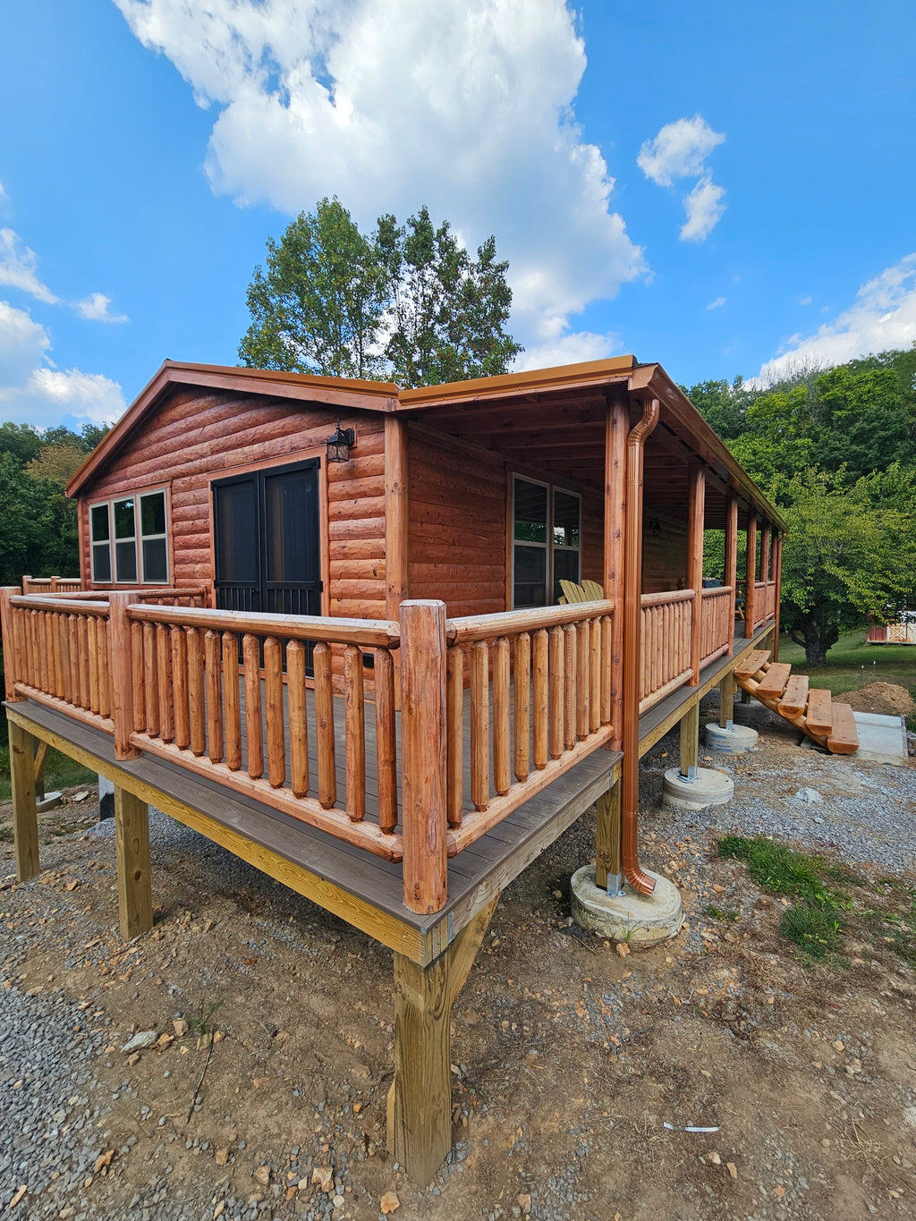 The Craftsman Cabin (2 bed 2 bath, 2 bed 1 bath or 1 bed 1 bath options)