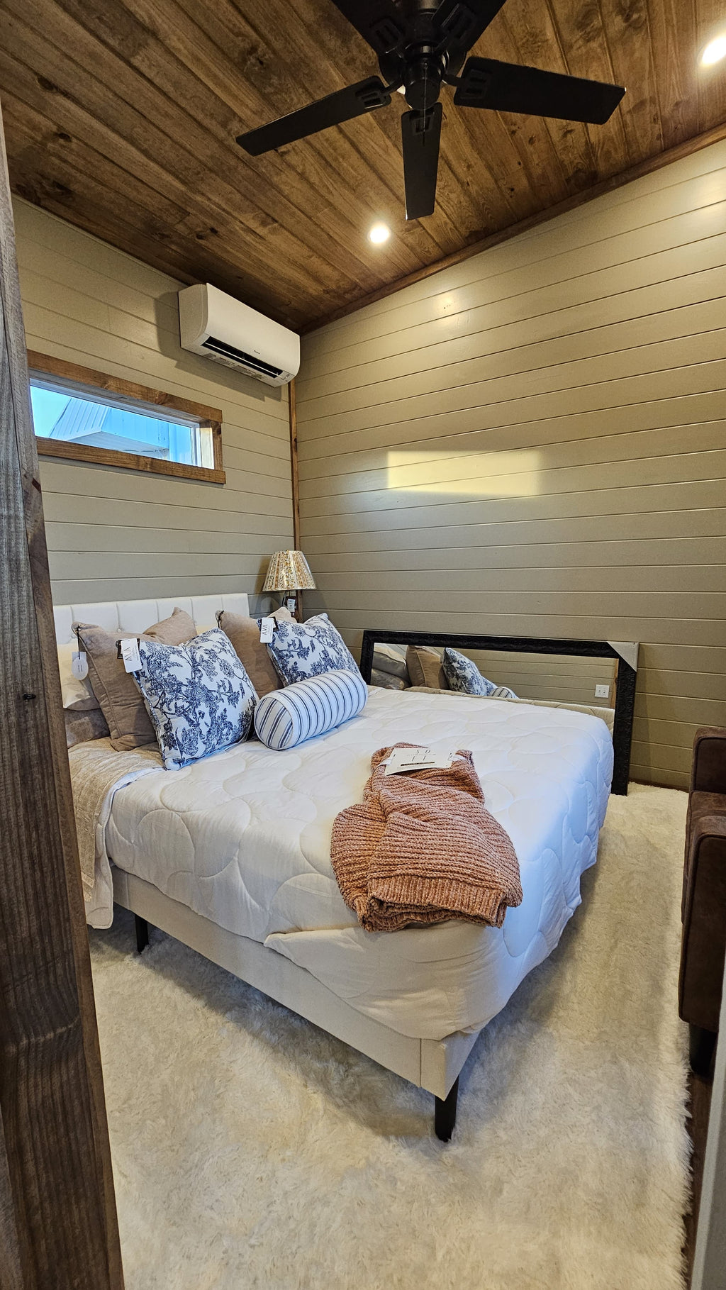 The Meridian Mono – Modern Park Model RV with Monoslope Design (1 IN STOCK!)