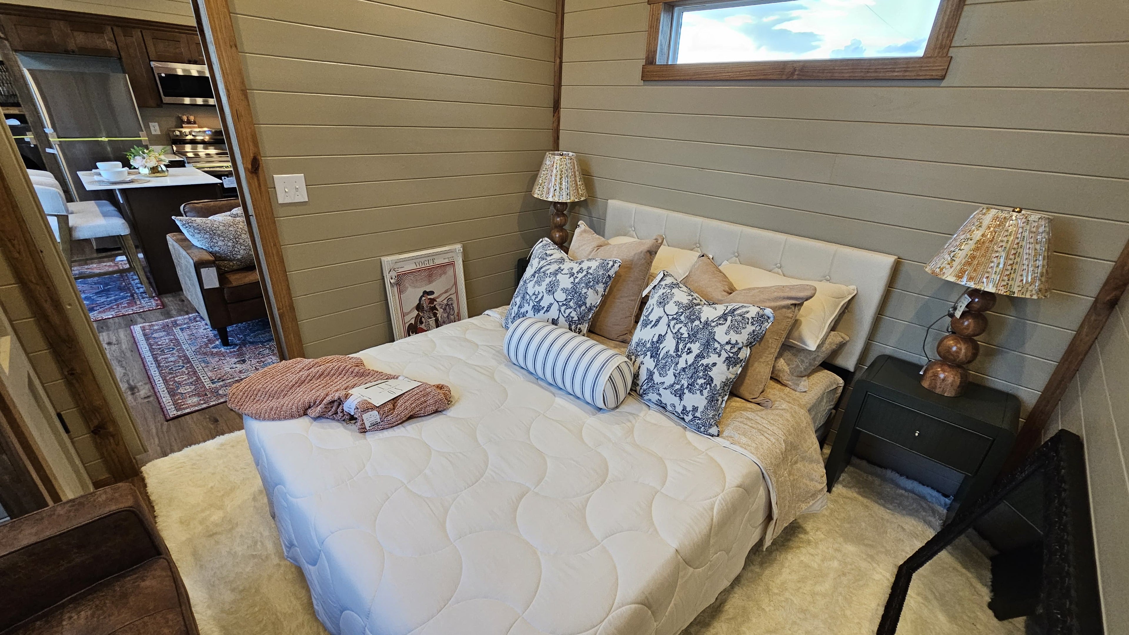 The Meridian Mono – Modern Park Model RV with Monoslope Design (1 IN STOCK!)