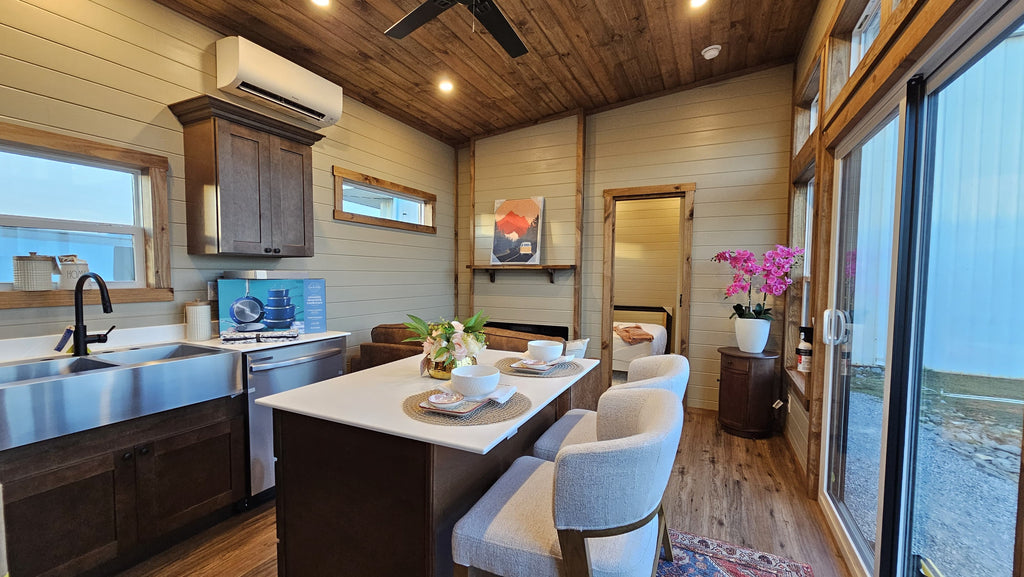The Meridian Mono – Modern Park Model RV with Monoslope Design (1 IN STOCK!)