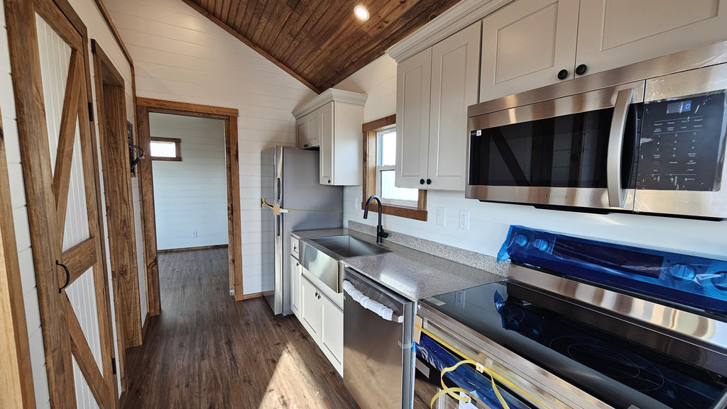 The Marlow – Best-Selling Park Model RV Built for Comfort & Function (1 IN STOCK!)