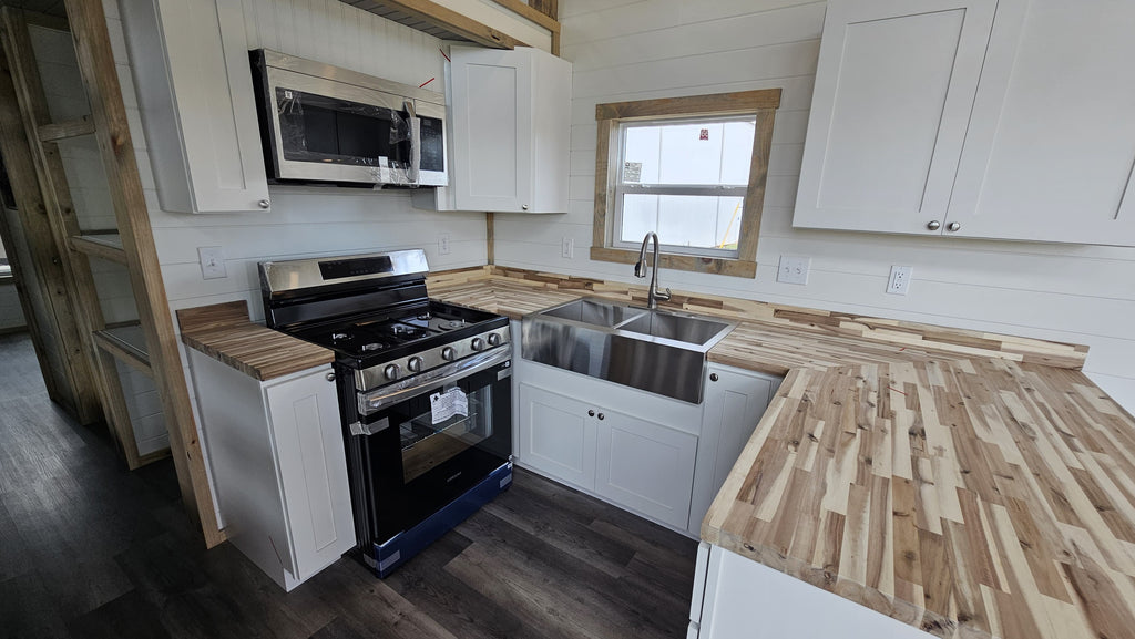 The Mason – Best-Selling Park Model RV Built for Comfort & Function