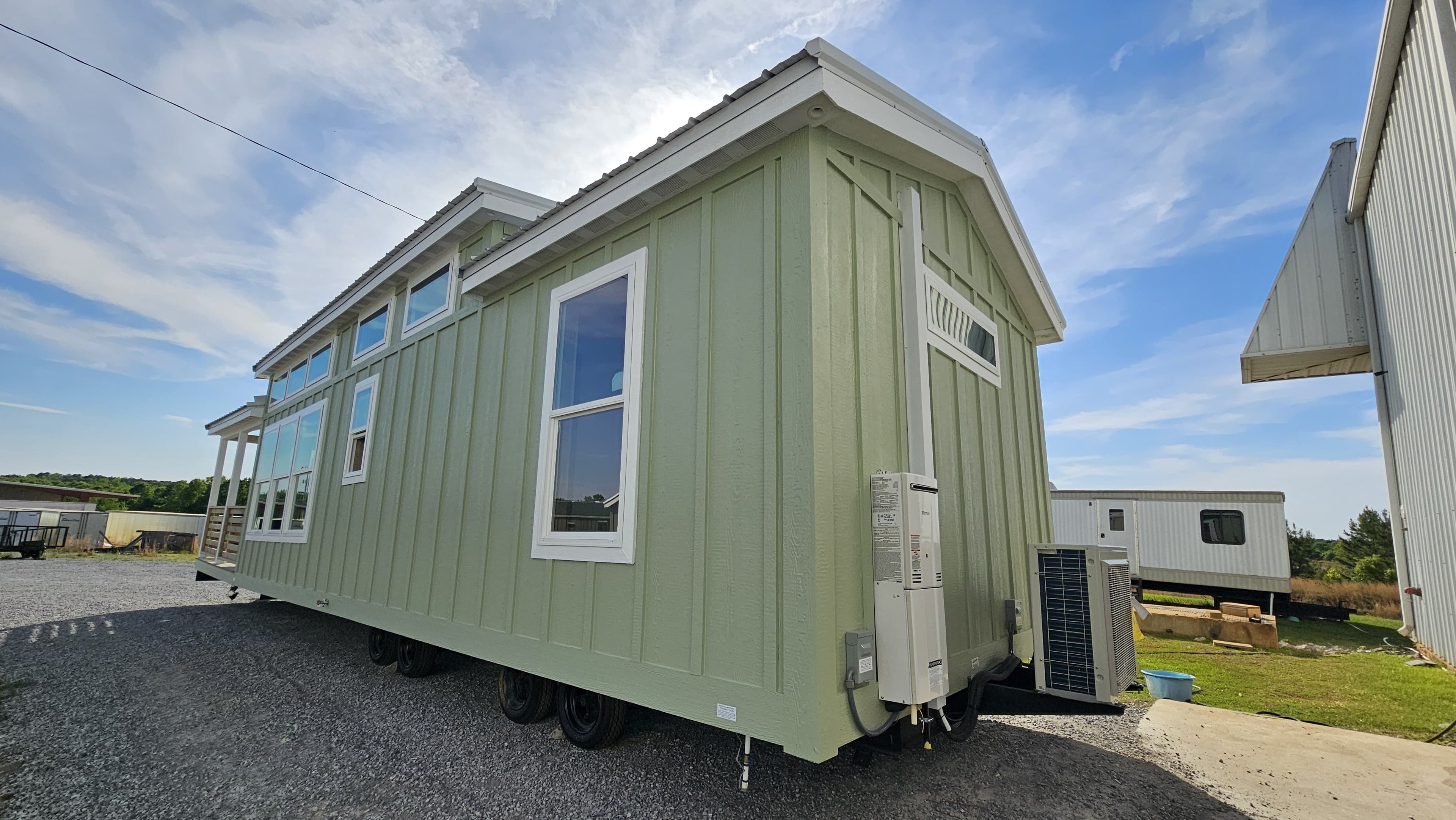 The Drift Evergreen – Modern Park Model with Loft & Bunk Room (1 IN STOCK!)
