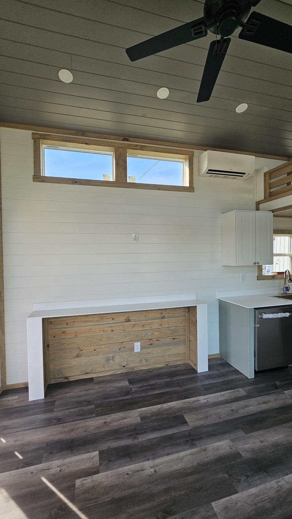 The Drift Evergreen – Modern Park Model with Loft & Bunk Room (1 IN STOCK!)