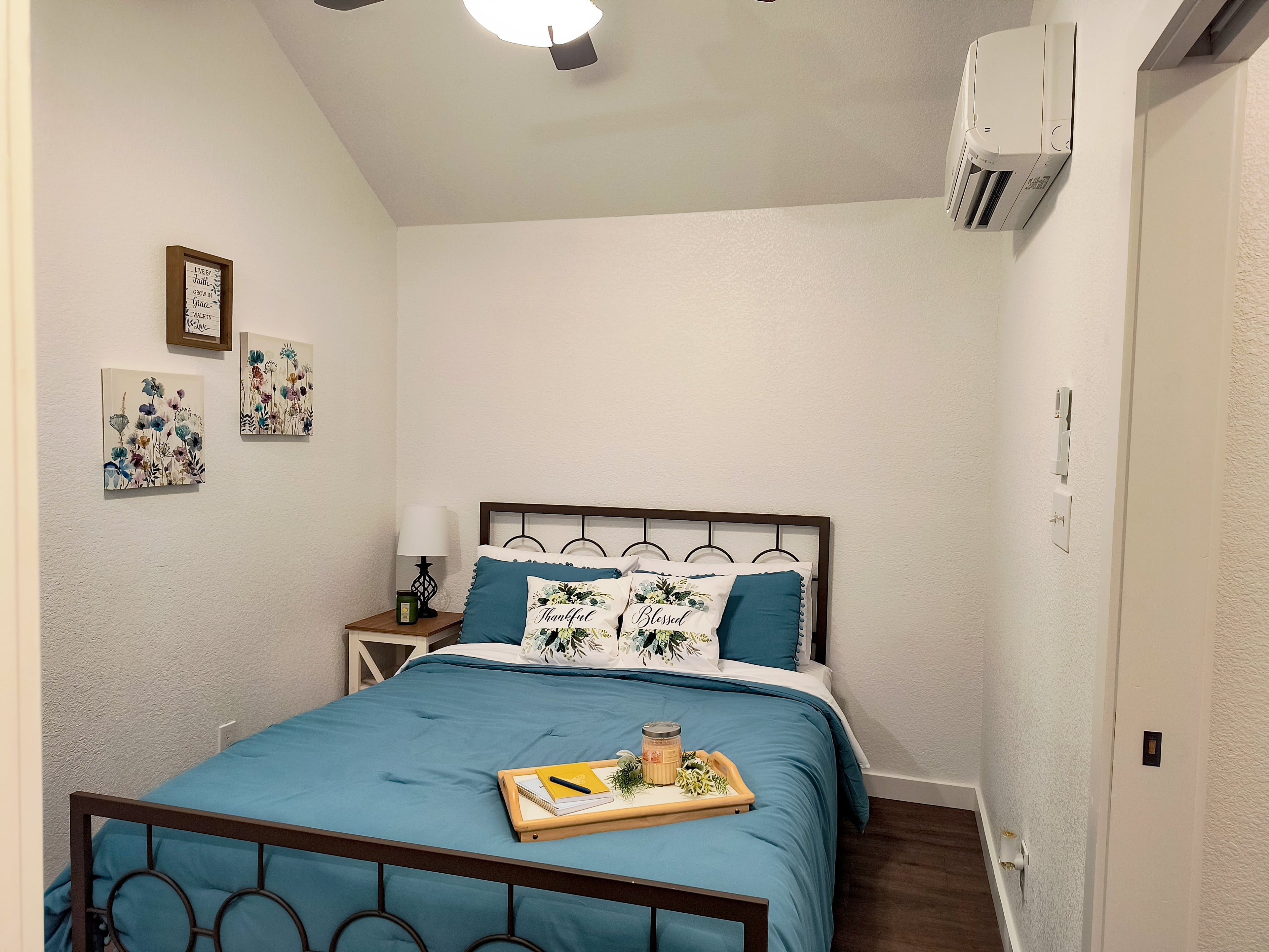 Modern RV Park Model Cottage (RVIA certified) (WYOMING PRICING)