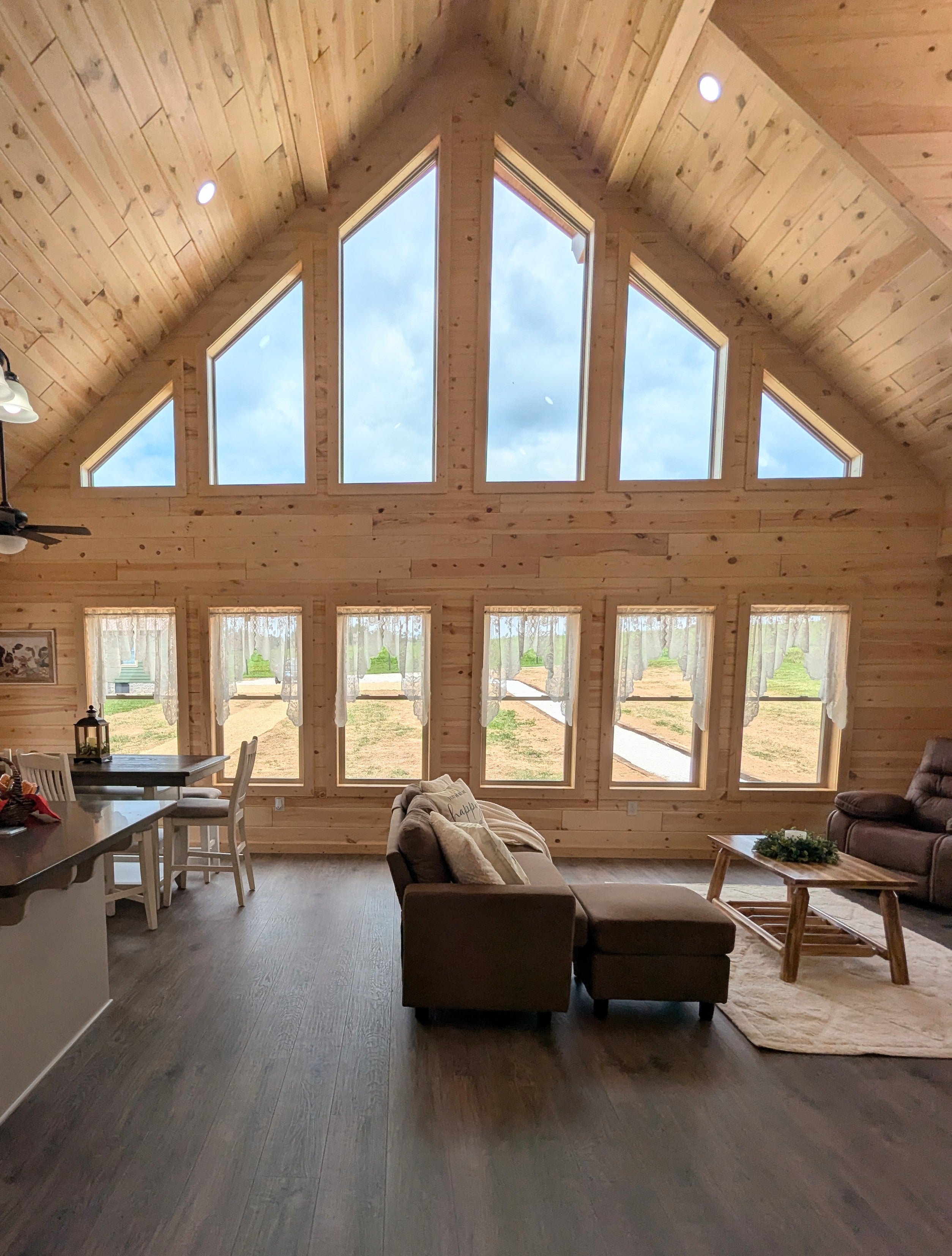 The Gatlinburg Lodge Cabin
