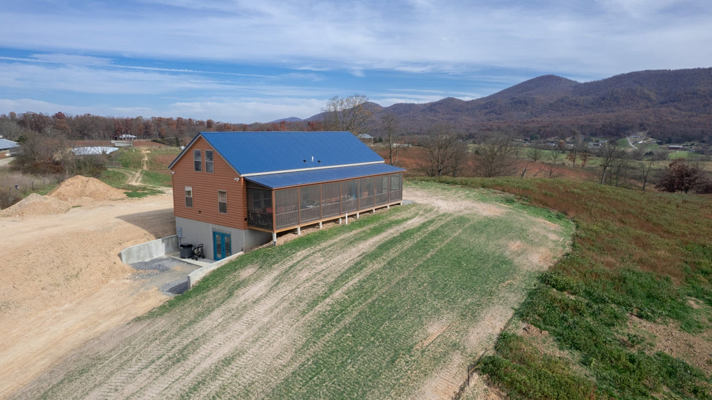 APPALACHIAN CABIN  (Shipping and Set up based on the location of your state)
