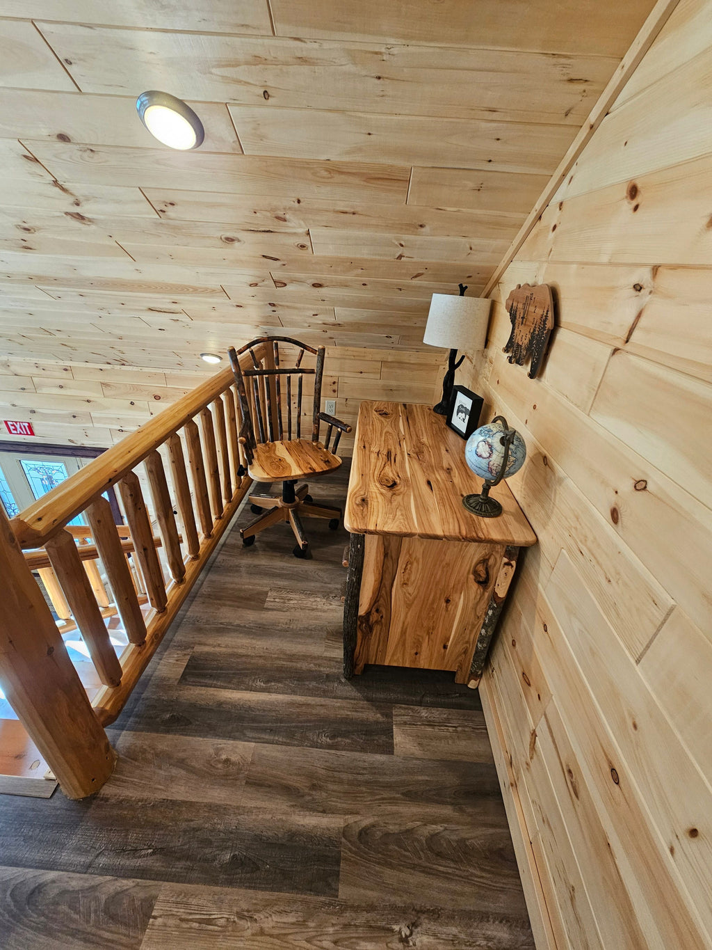 APPALACHIAN CABIN  (Shipping and Set up based on the location of your state)