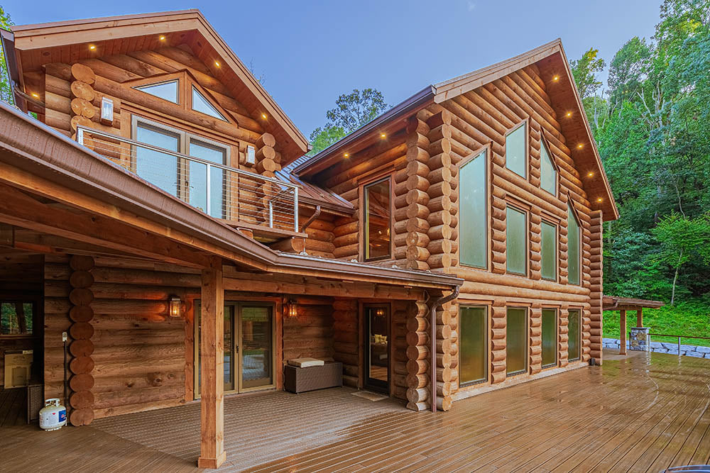 The Berkley Cabin – Luxury Log Home Kit