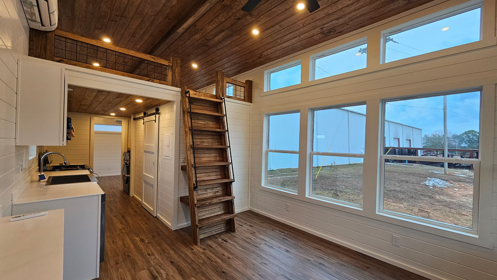 The Driftwood Loft – Modern Park Model with Loft & Bunk Room
