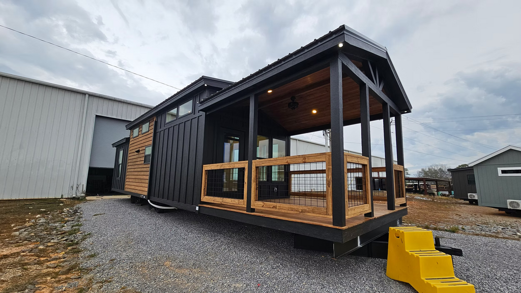 The Driftwood Loft – Modern Park Model with Loft & Bunk Room