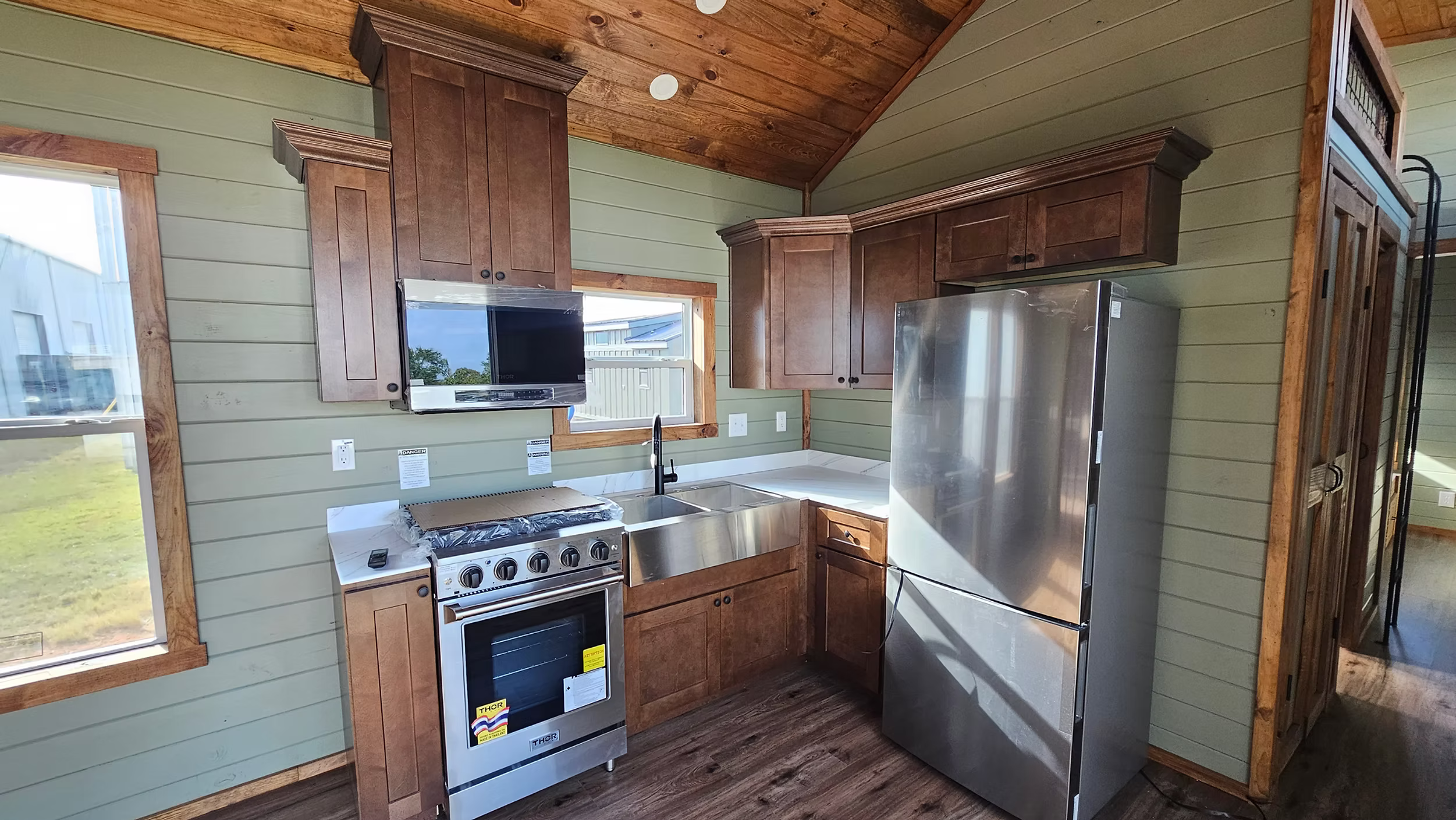 The Lakehaven – Lakeside Park Model RV with Loft