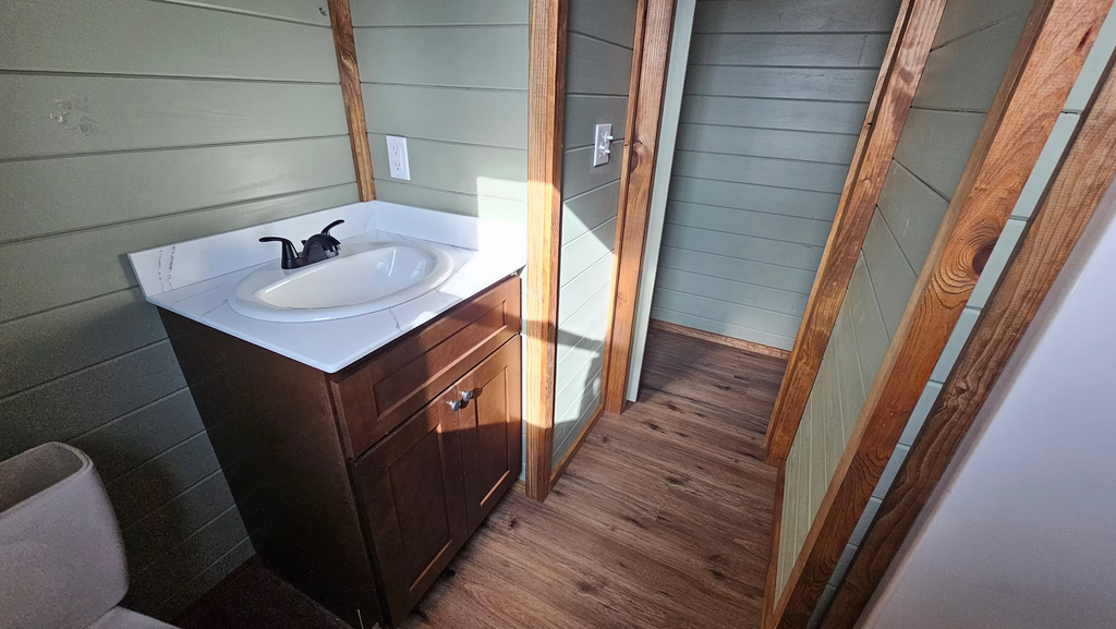 The Lakehaven – Lakeside Park Model RV with Loft