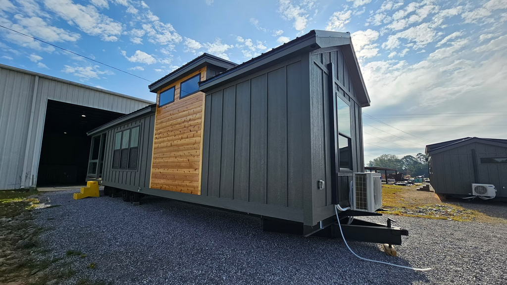 The Lakehaven – Lakeside Park Model RV with Loft