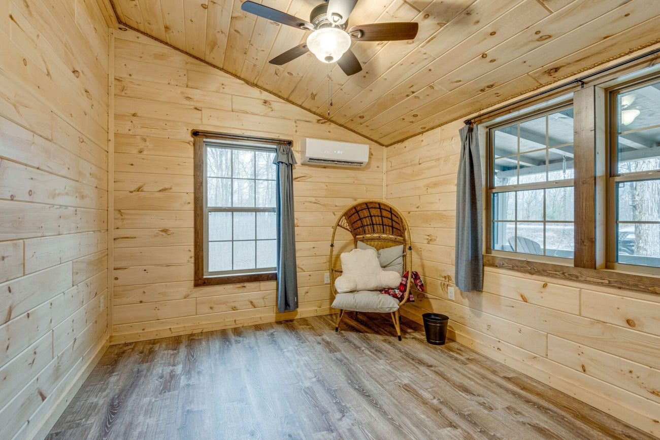 The Country Rancher Cabin ( 1,2 and 3 bedroom options )